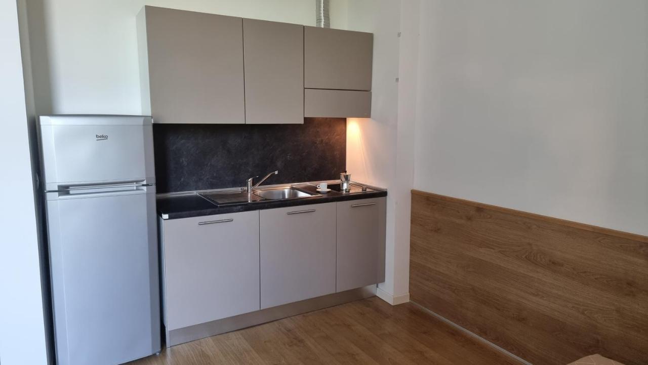 Charming Studios In Trieste *